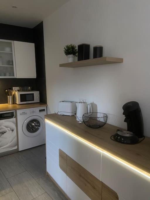 Gite Comme Chez Soi Ducey Les Cheris Extérieur photo
